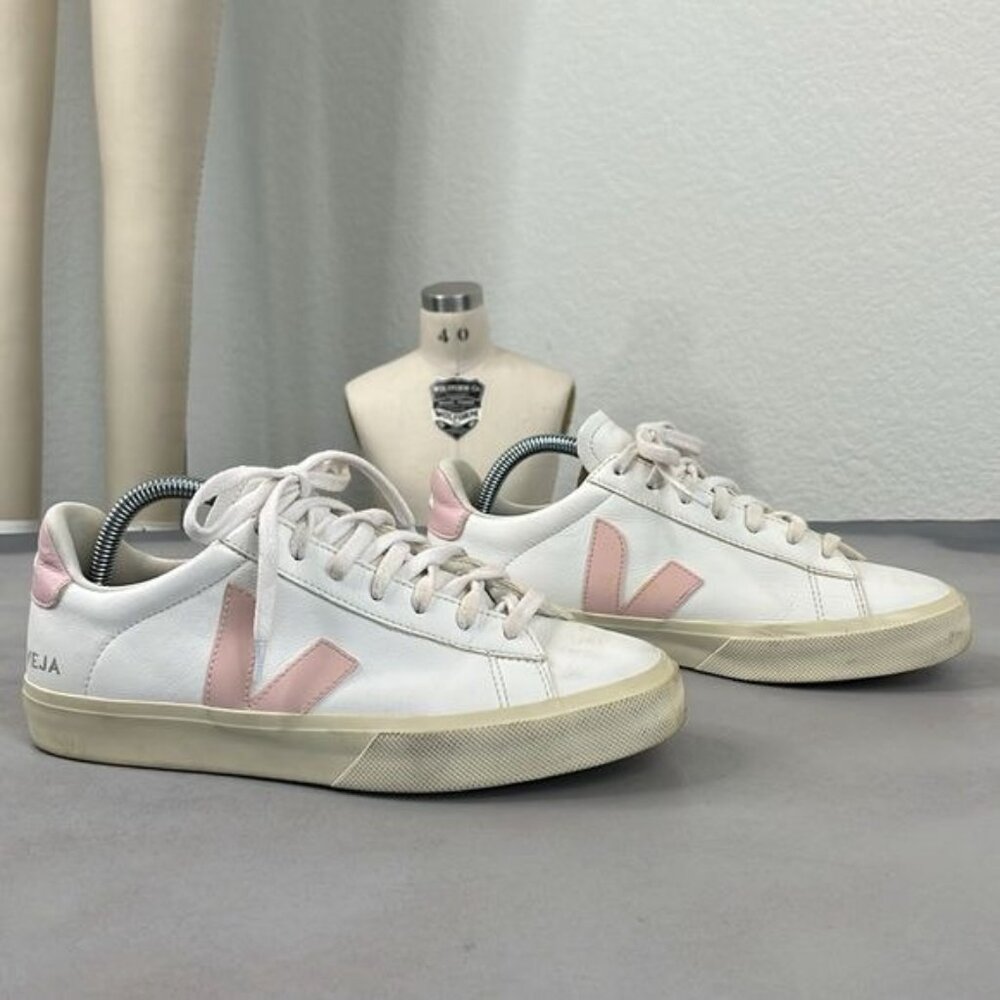 VEJA Logo Campo Leather Pink V Sneakers - Picture 2 of 15
